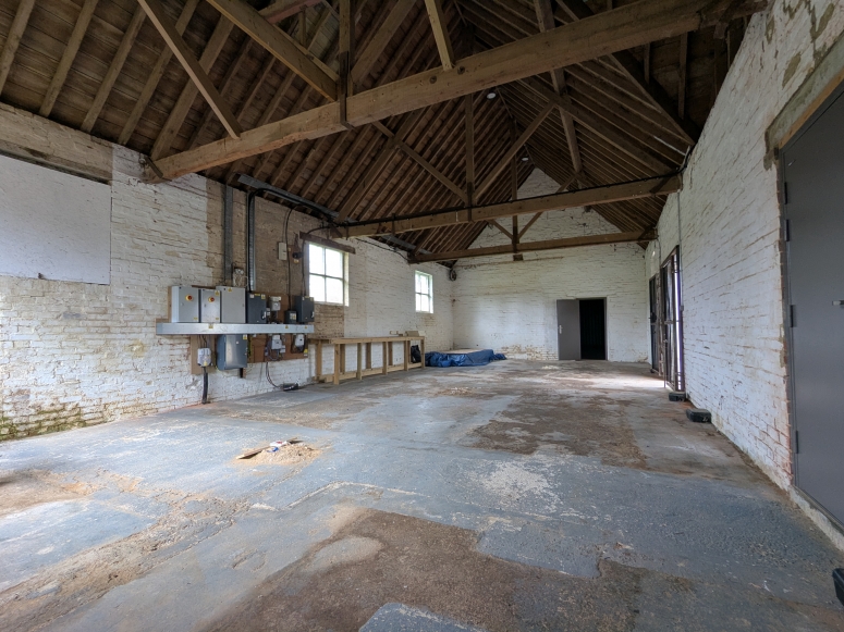 Piccards Farm Barn, Sandy Lane, Guildford, GU3 1HD