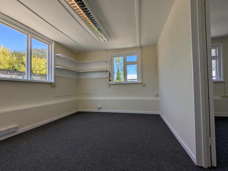 Unit 3 Loseley Park, Guildford Surrey, GU3 1HS