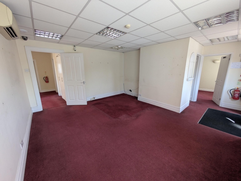 113-121, Goldsworth Road, Woking, GU21 6LR