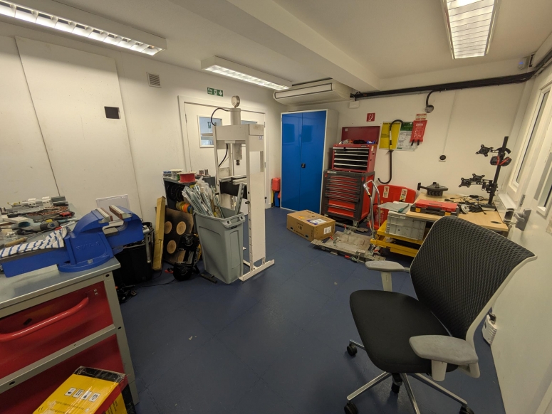 1L Merrow Business Park, Guildford, GU4 7WA