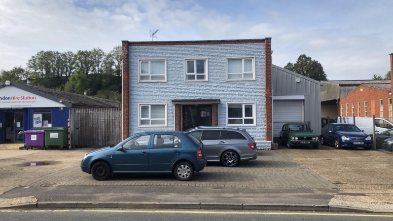 9A Woodbridge Meadows, Guildford, Surrey GU1 1BA