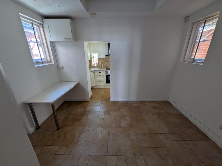 20-22 Lavant Street, Petersfield, GU32 3EW