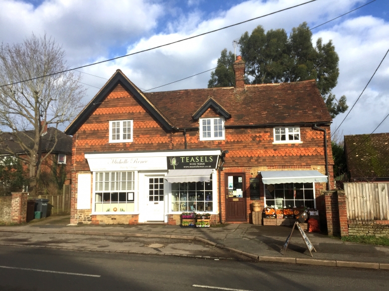 Teasels, Selsey Cottage, Milford Road, Elstead, Surrey, GU8 6HN