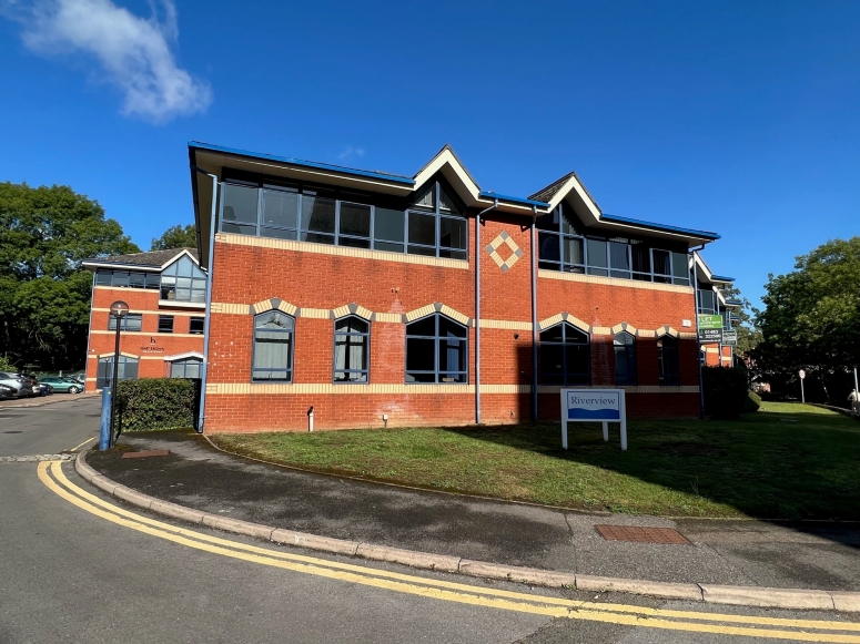 July 2025 -  3 Riverview, Guildford