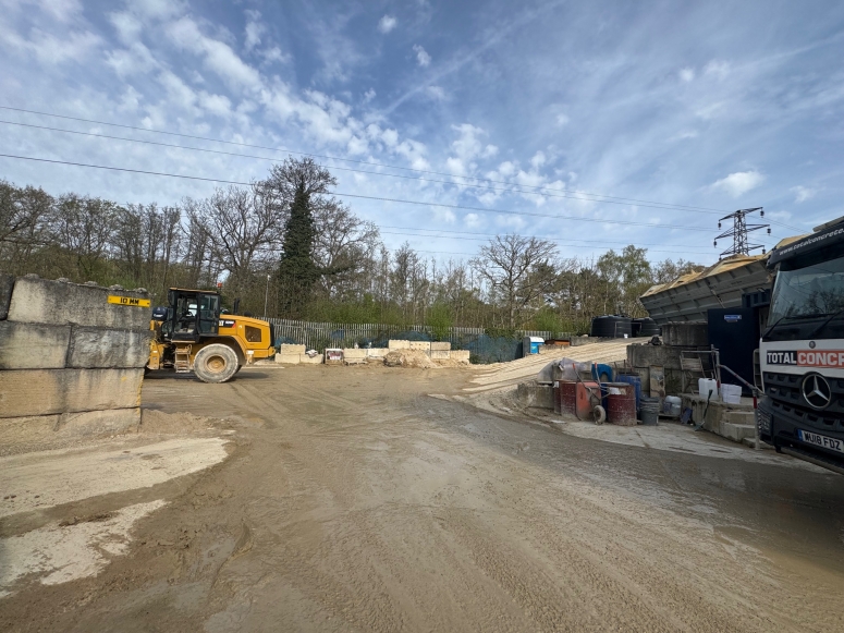 Wintonlea Industrial Estate, Monument Way West, Woking, GU21 5EN