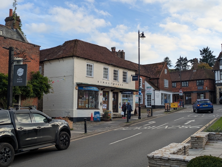 Kings House, 20 High Street, Haslemere, GU27 2HJ