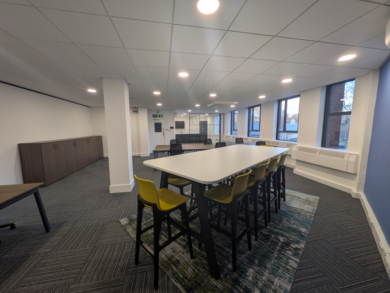 First Floor Office, Portsmouth House, 1 Portsmouth Road, Guildford, Surrey GU2 4BL