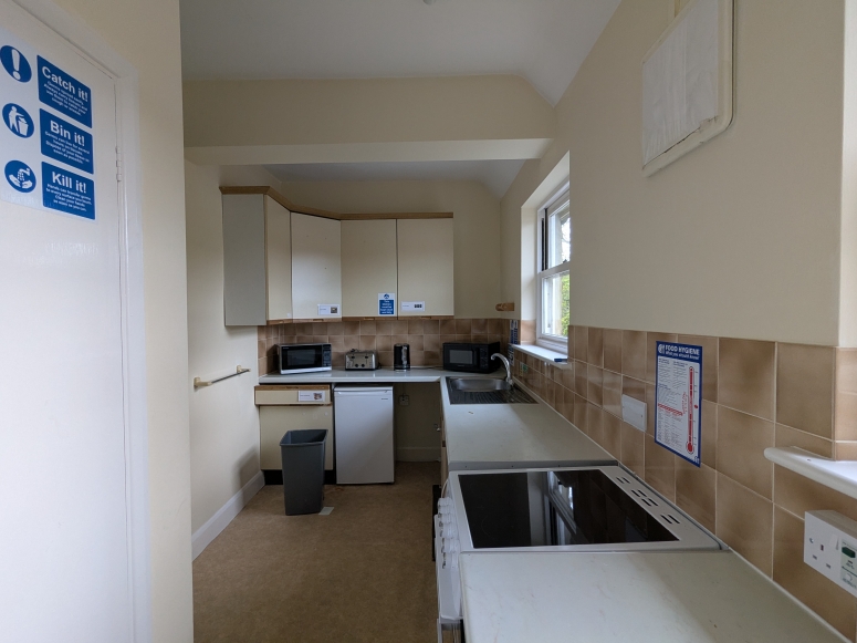 14 High Street, Bramley, GU5 0HF