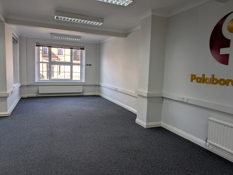 Sequel House, The Hart, Farnham, GU9 7HW