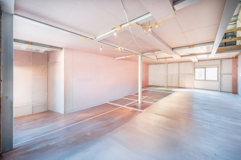 Unit 7, Heyworth Business Park, Guildford, GU3 1AF